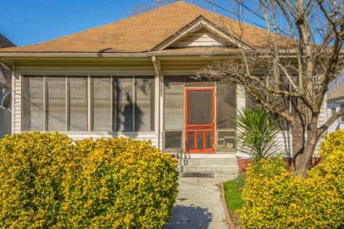 2713 Chamberlain Ave, Chattanooga, TN 37406-2506