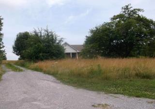 3390 Possum Trot Rd, Greenbrier, TN 37073-4722