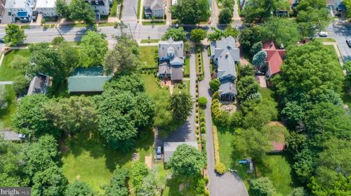 59 Potter St, Tavistock NJ 08033-1312 exterior