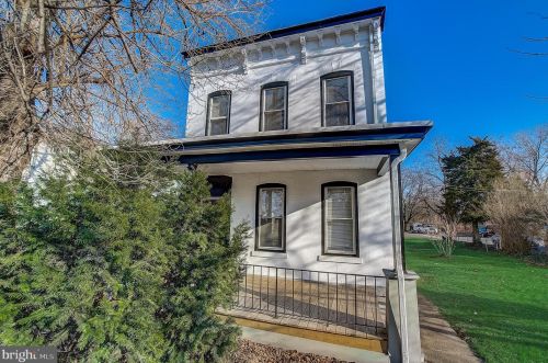 340 Whitehead Rd, Trenton, NJ 08619-3263