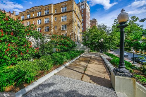 6655 Mccallum St, Philadelphia PA  19119-3154 exterior