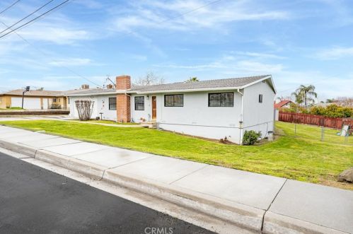 12790 10th St, Yucaipa, CA 92399-2054