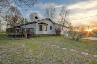 271 Weaver Dr, Dickson, TN 37055-3314