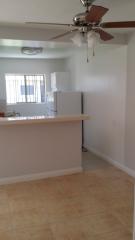 955 Magnolia Ave, Los Angeles CA  90006-5707 exterior