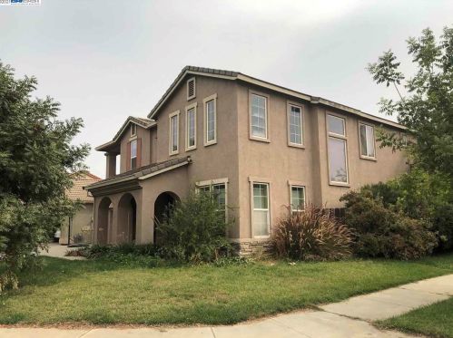 2870 Blue Oak Ct, Turlock, CA 95382-8663