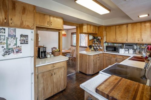 14562 Donner Ave, Truckee CA  96161-3635 exterior