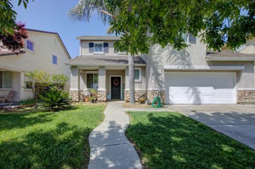 351 Albert Dr, Merced, CA 95341-8033