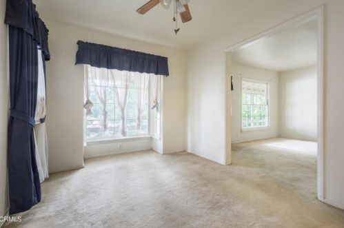 3213 Park Vis Dr, Glendale CA 91214-3355 exterior