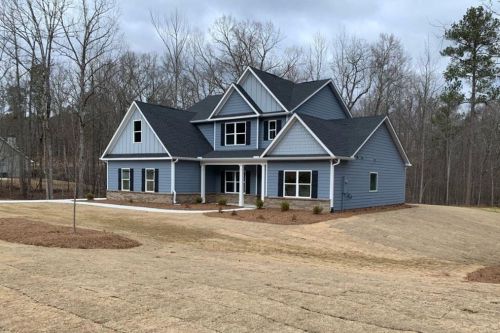85 Hawthorn Ln, Porterdale, GA 30014-6460
