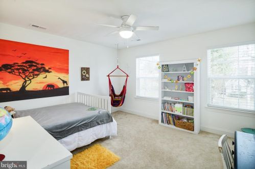 304 Lakeview Ave, Haddonfield NJ 08033-1609 exterior