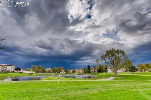 665 Clinton St, Denver CO  80247-1596 exterior