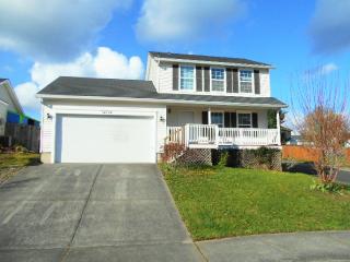 34724 Snow St, Saint Helens OR  97051-9325 exterior