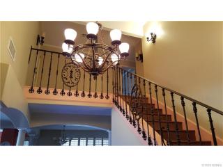 5619 Gary Pl, Tulsa OK  74105-7437 exterior