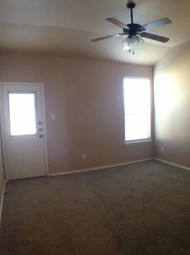 1418 Piedmont Dr, Midlothian TX  76063-6044 exterior