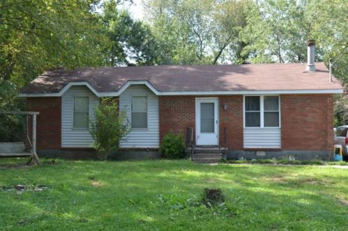 6203 Sunnyside Dr, Murfreesboro, TN 37129-8170