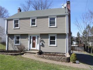 528 Bunker Hill Ave, Waterbury, CT 06708-1833
