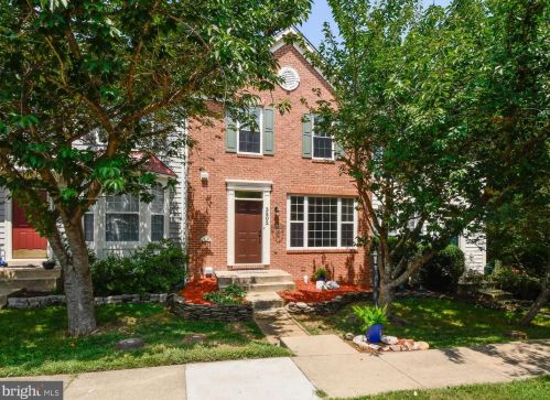 3802 Koval Ln, Woodbridge, VA 22192-7422