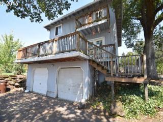 17921 Oatfield Rd, Gladstone, OR