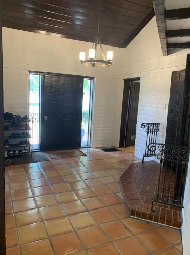 1267 Canal Dr, Turlock CA  95380-4159 exterior