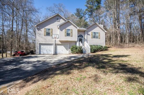 552 Preston Place Ct, Carrollton, GA 30117-6025