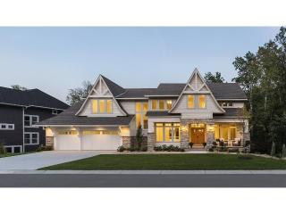 5280 Shenandoah Ln, Minneapolis, MN 55446