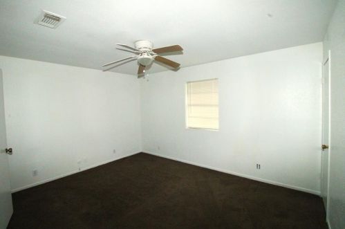 601 Bryan St, Angleton TX  77515-4817 exterior