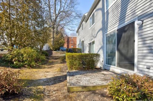 18 Prospect Ave, Norwalk CT  06850-3230 exterior