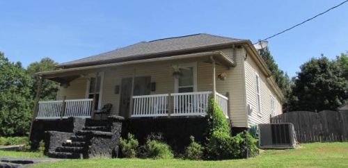 1770 Hill St, Conyers, GA 30012-3700