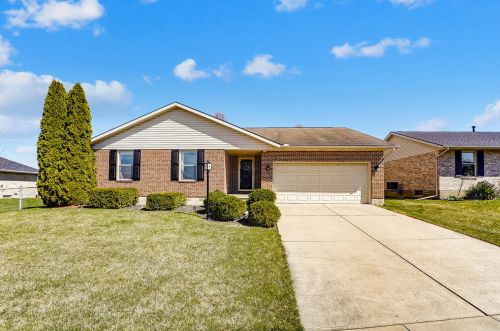 4052 Harris Ln, Springfield OH  45503-6458 exterior