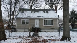 225 Kennedy St, Iselin, NJ 08830-1451