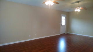 223 Sabreena Cir, Hinesville, GA 31313-8204