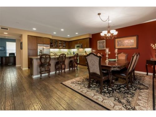 617 Rockefeller, Irvine, CA 92612-7176