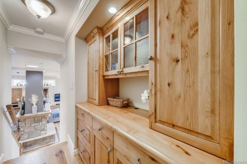 7075 Niagara Ct, Englewood CO 80112-1011 exterior