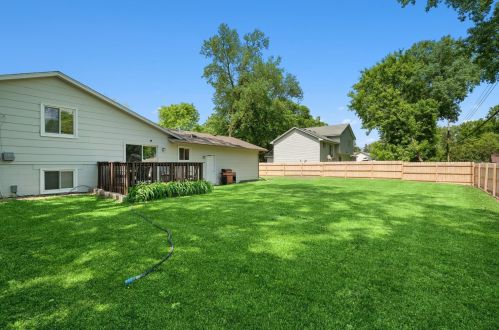 1710 Winnetka Ave, Minneapolis MN  55427-3923 exterior