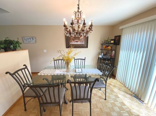 7859 Nordica Ave, Niles IL  60714-3313 exterior