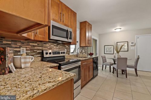 15309 Peach Orchard Rd, Silver Spring MD 20905-4338 exterior