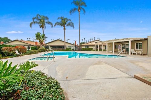 9166 Cerritos Ave, Anaheim CA  92804-5873 exterior