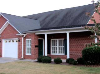 144 Dove Haven Dr, Simpsonville, SC 29681-5779