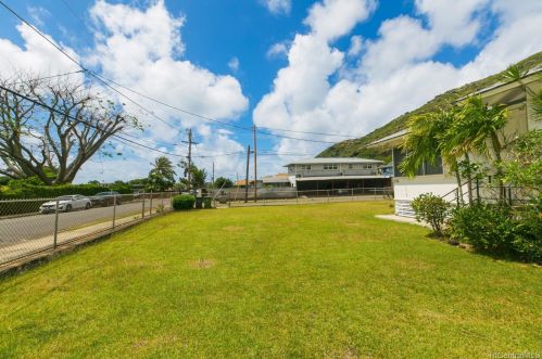 316 Elelupe Rd, Honolulu HI  96821-2218 exterior