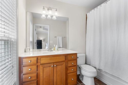 2273 Limehurst Dr, Atlanta GA  30319-5725 exterior