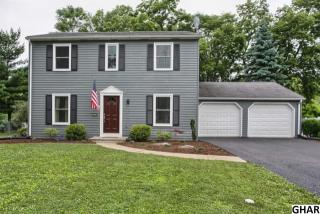 1882 Mary Ln, Carlisle PA  17013-1040 exterior