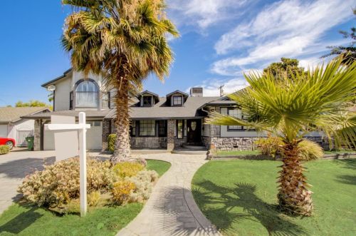 9 Benjamin Holt Dr, Stockton, CA 95207-2809
