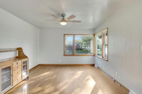 9248 Cottage Grove Pl, Hammond IN  46322-2819 exterior