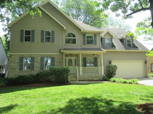305 Oak St, Itasca, IL 60143-1736