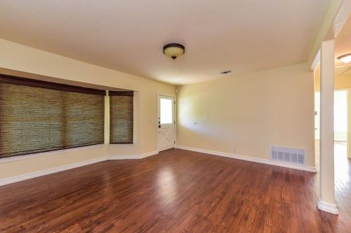 821 Springbrook Dr, Fort Worth TX  76107-1069 exterior