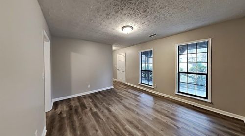 2725 Trotters Walk Trl, Lithonia, GA 30078-4521