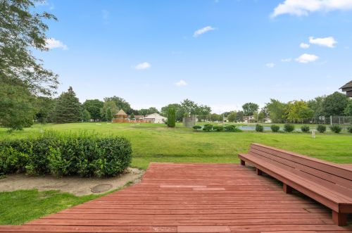 1604 Gingercreek Ct, Sycamore IL 60178-2722 exterior