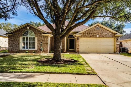 4520 Chesney Ridge Dr, Austin, TX 78749-1129