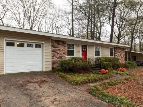 897 Verona Dr, Clarkston, GA 30021-1064