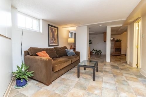 2381 Carter Ave, Saint Paul MN  55108-1625 exterior